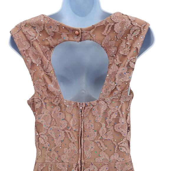 Mystic Pink Lace Sparkle Fit & Flare Mini Dress Womens Medium Sleeveless Cut Out - Picture 4 of 8